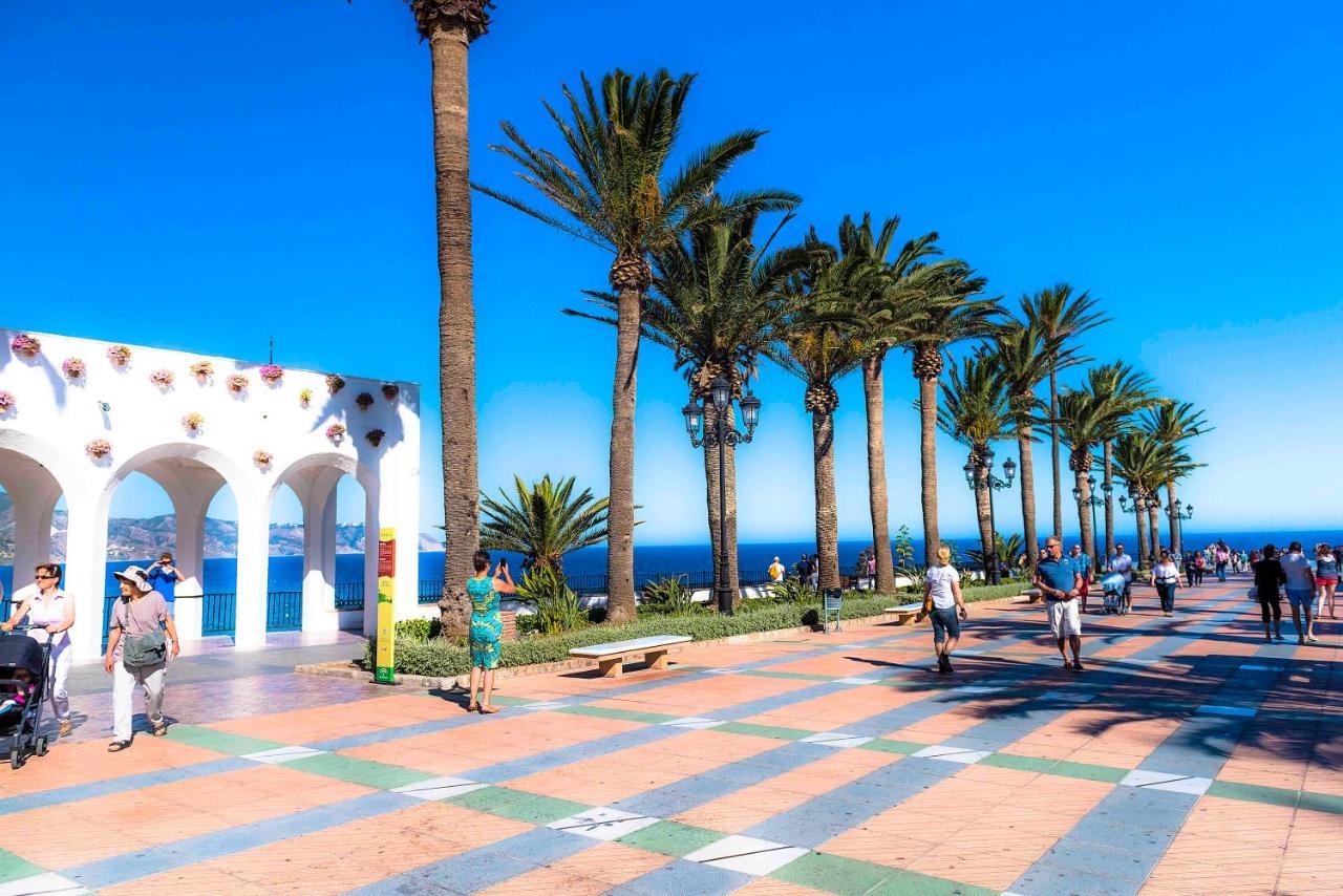 Nerja Center Apartment With Sea View Esterno foto